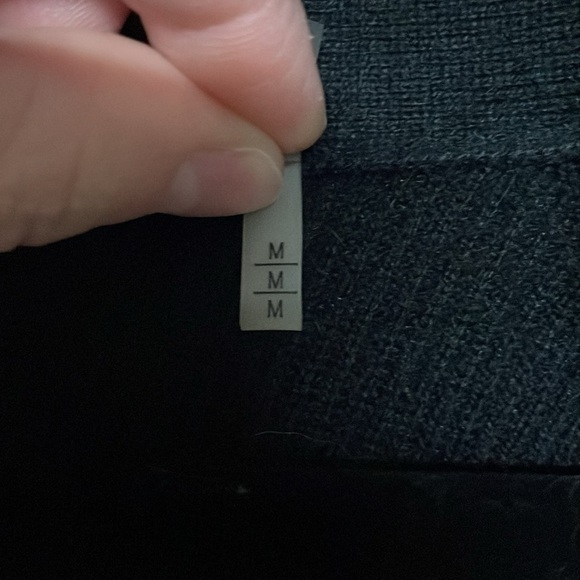 T Tahari size medium black cocoon cardigan - Picture 3 of 9